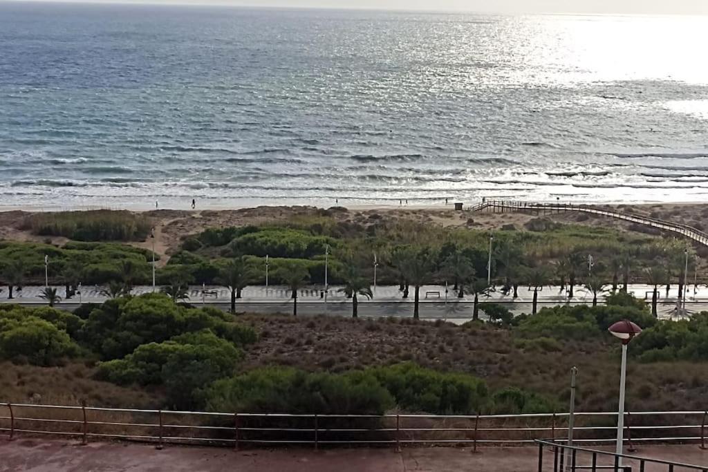 Bungalow En Primera Linea Del Mar Ареналес-дель-Соль Экстерьер фото