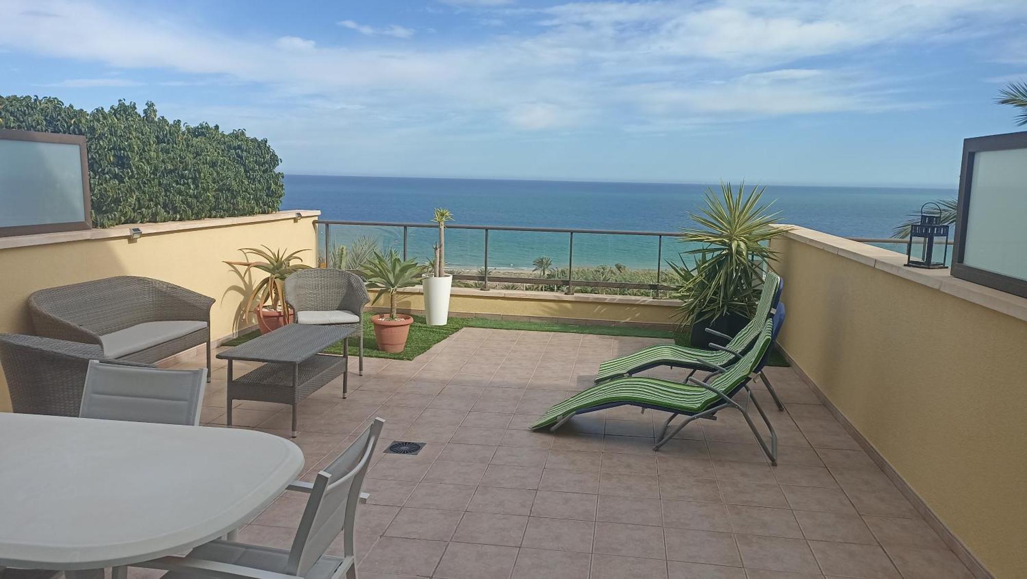 Bungalow En Primera Linea Del Mar Ареналес-дель-Соль Экстерьер фото